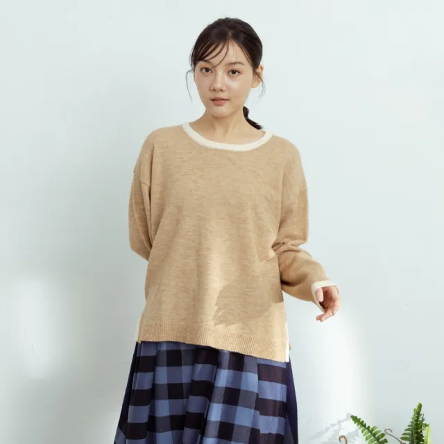 【MOSS CLUB】歡樂小閃片下襬開衩針織上衣 藍 駝 灰(魅力商品)