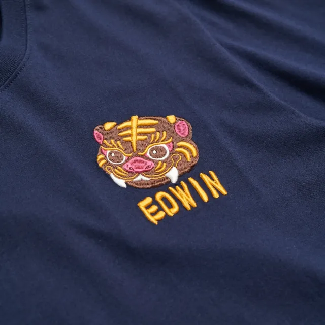【EDWIN】男裝 白沙屯繡花虎爺短袖T恤(丈青色)