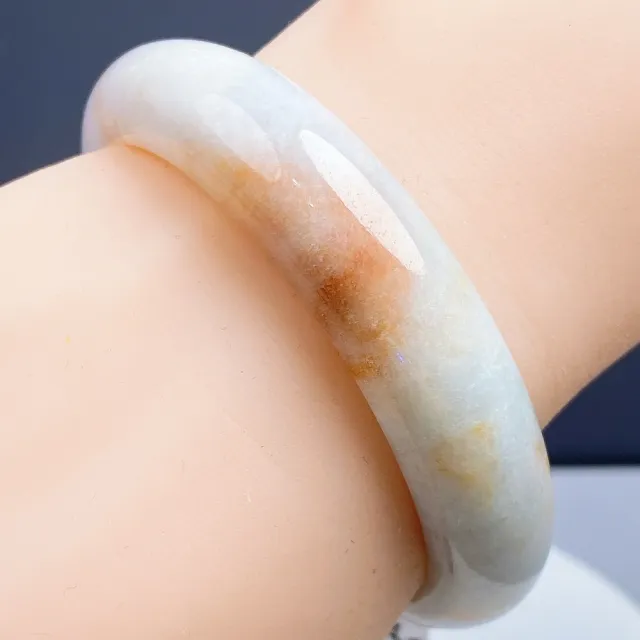 【玉我翡翠】翡翠手鐲 特色夕陽紅翡 手鐲 手圍17.9mm M83242 緬甸A貨翡翠(台灣權威認證證書/天然A貨翡翠)