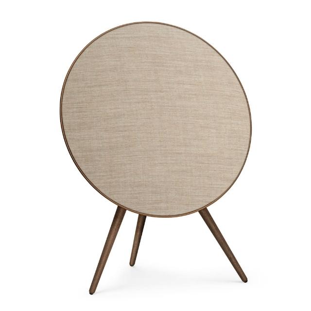 B&O Beosound A9 B&O Beosound A9 是頂級藍芽音響,採用優質設計,支援APP搖控、WIFI傳輸、觸控面板及藍芽遙控等多項功能,適用Type-C充電。無特定認證,款式屬其他規格。產品保固:主體非人為故障有限保修3年(以發票日期計算),原木腳架屬消耗品不在保固範圍內。註冊保固簡單,售後無煩惱。購買遠寬電信代理正廠B&O產品後,至官網完成會員註冊並登入產品保固,即享主體3年有限保固。註冊網頁:https://www.farwide.com.tw/pages/service。