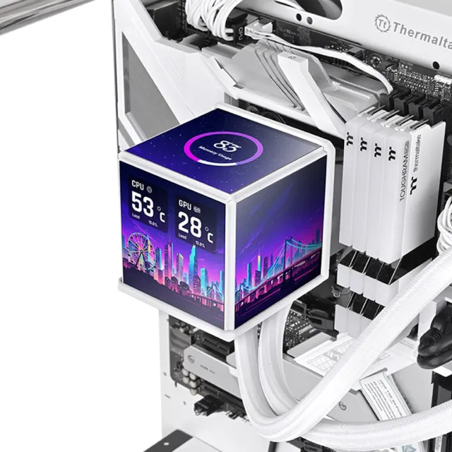 【Thermaltake 曜越】MINECUBE 360 Ultra ARGB Sync主板連動版一體式水冷散熱器 四片3.95”TFT LCD 組成