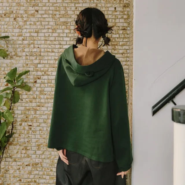 【Dailo】水豚君刺繡毛毛帽子連帽T 綠 咖 灰