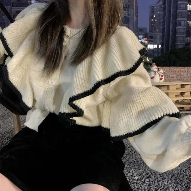 【AS 梨卡】女裝 針織 毛衣 針織衫 長袖 上衣 衣服 荷葉邊上衣 寬鬆毛衣 秋冬穿搭 DR369