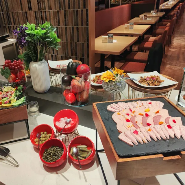 【格拉斯麗台北飯店】2026年新券!啤酒不加價喝到飽!枝仔冰城★雙人平日午餐吃到飽(假日午餐+400)