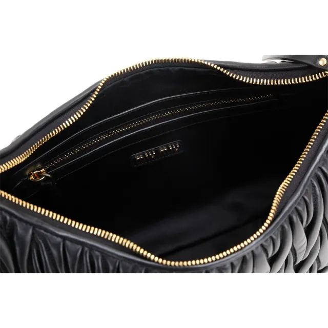 【MIU MIU】Wander Matelasse 35CM大款 皺褶納帕皮革肩背半月包-黑色