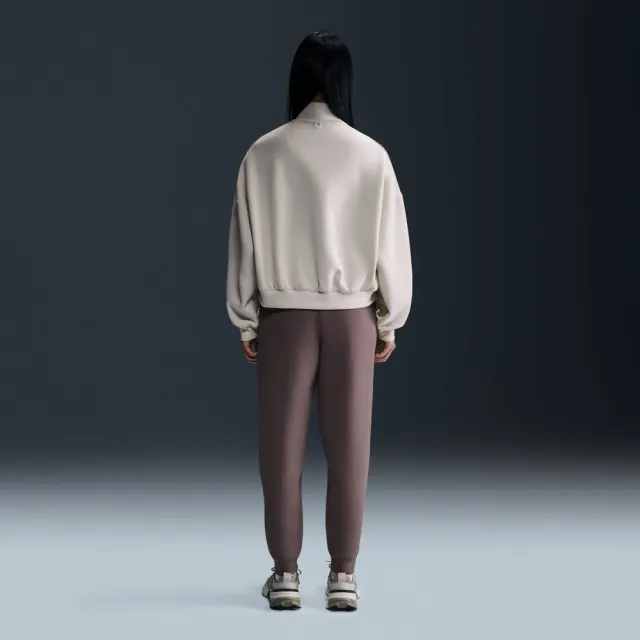 【NIKE 耐吉】圓領套頭衫 女 AS W NK 24.7 DF HZ TOP SOFT 運動 休閒 寬鬆 Dri-FIT 米 (HQ8189104)