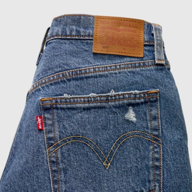 【LEVIS】Levi”s 501 短褲 貓鬚短褲 女生牛仔褲 熱賣單品 56327-0528