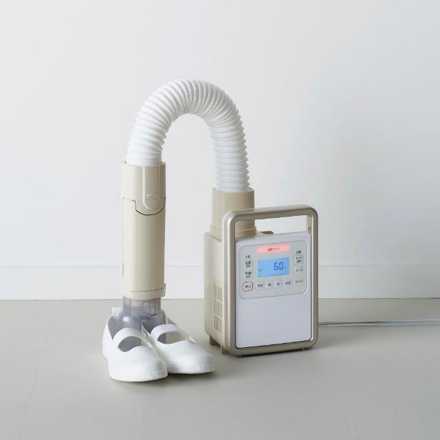【IRIS】進階旗艦款芳香多功能烘被機KFK-301(暖烘暖被除蹣除濕/內贈烘鞋架+枕頭乾燥套+芳香盒/一機多用)