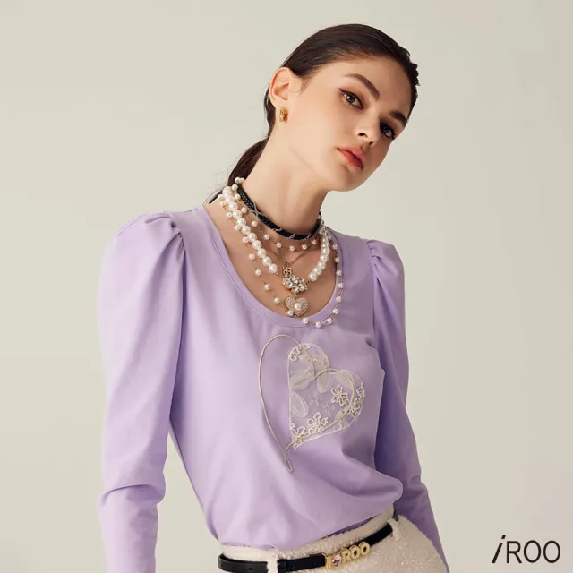 【iROO】淺蔥紫愛心繡花T恤
