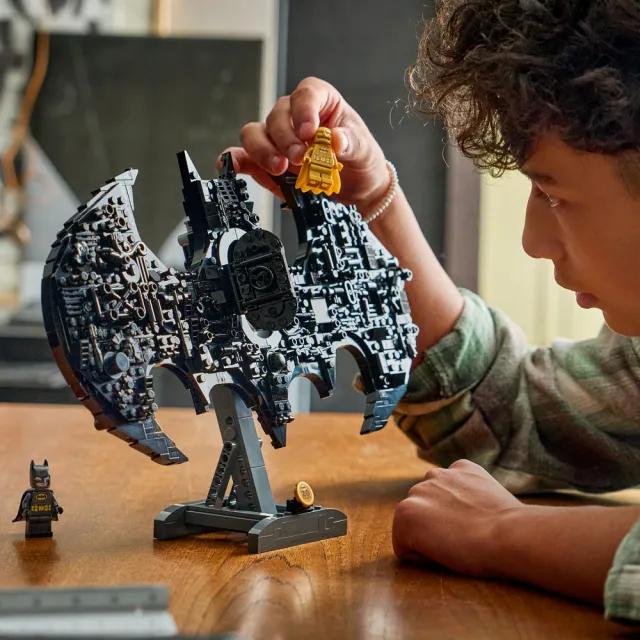 【LEGO 樂高】DC超級英雄系列 76330 蝙蝠俠 標誌(超級英雄玩具 居家擺設 玩具 積木)