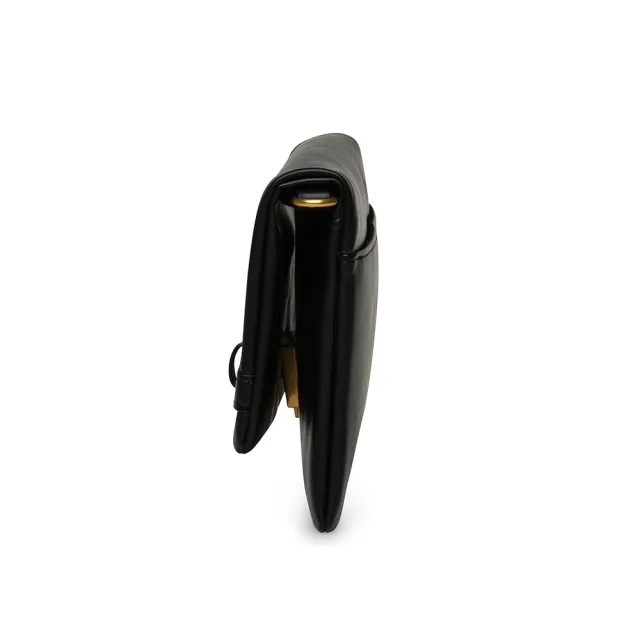 【steve madden】素面翻蓋鍊條側背包 BFRESH(黑色)