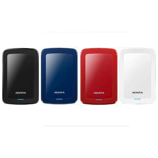 ADATA威剛 HV300 ADATA 威剛 HV300 外接硬碟提供 2TB 大容量儲存空間,採用 2.5 吋尺寸與 USB 3.1 高速傳輸介面,USB 供電設計無需外接電源。藍色系外觀輕薄,尺寸僅 125.7 x 80.5 x 10.3mm,重 139.8g,適合行動辦公與資料備份。享有三年保固,BSMI 認證,新舊包裝隨機出貨。高效能儲存解決方案,讓您隨時攜帶大量檔案!