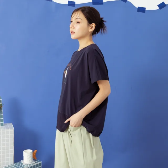【MOSS CLUB】露營兔異材質拼接寬鬆蝙蝠短袖T恤 藍 灰 黃