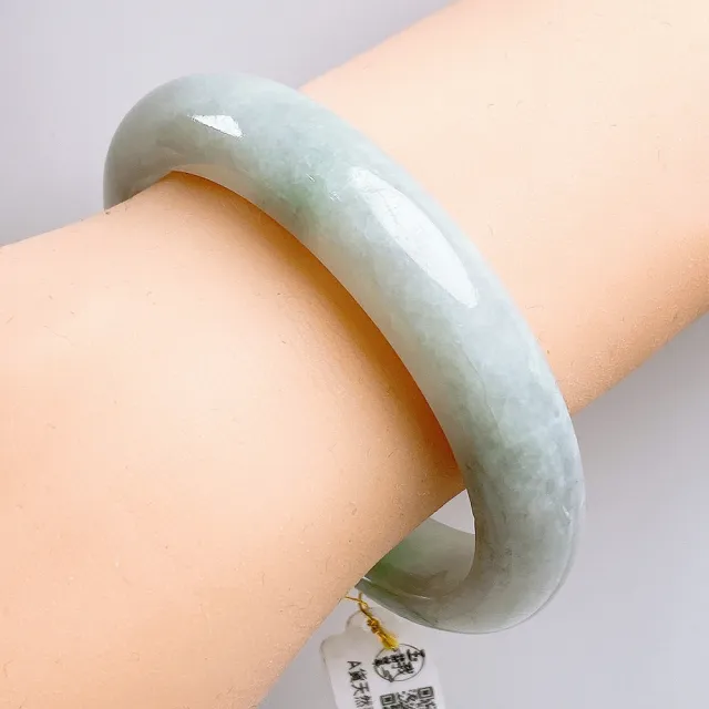 【玉我翡翠】翡翠手鐲 特色飄花手鐲 平安鐲 手圍18.4mm M11324 緬甸A貨翡翠(精美包裝禮盒出貨/天然A貨翡翠)