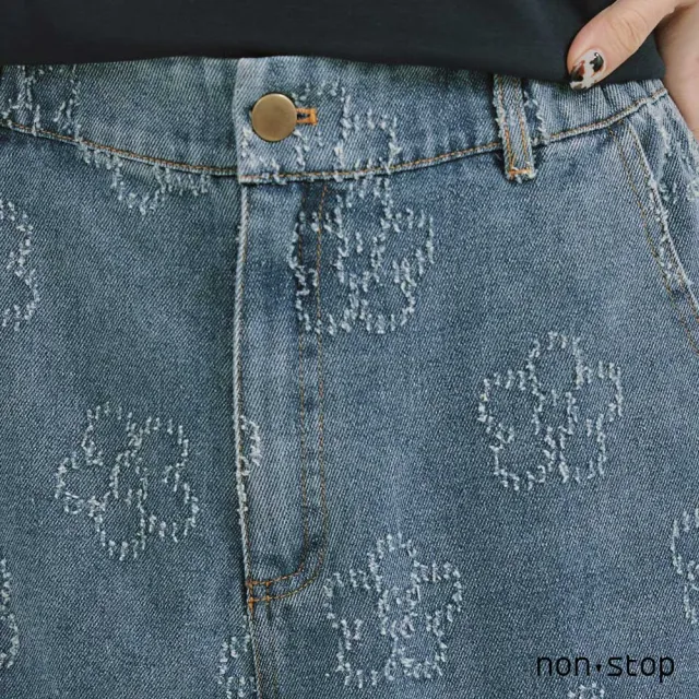 【non-stop】霧藍花語滿版刺繡牛仔褲-1色