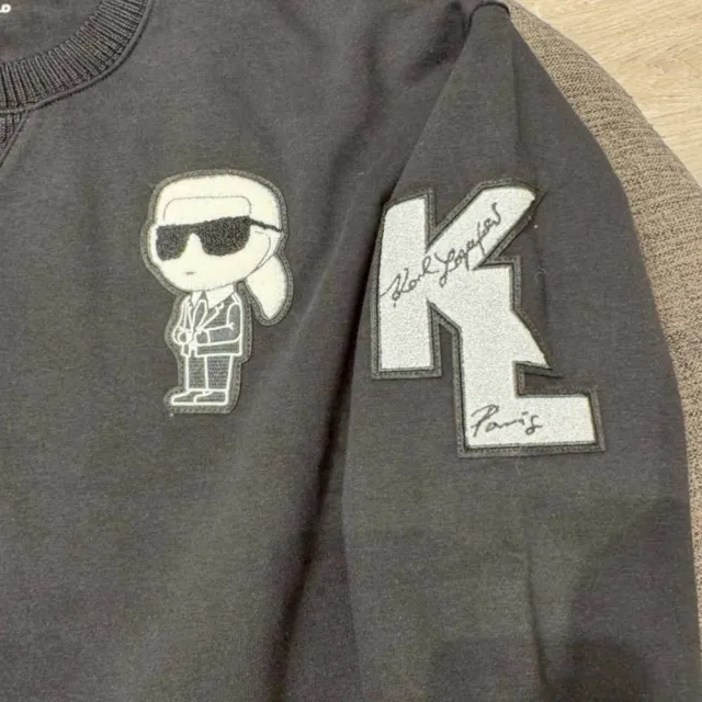 【KARL LAGERFELD 卡爾】Q版毛毛立體老爺logo刷毛運動厚磅大學T上衣 男女可穿