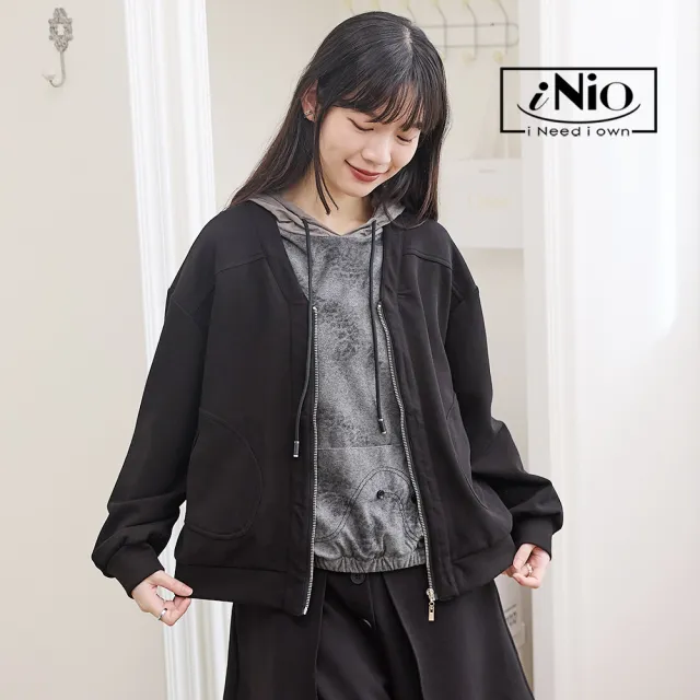 【iNio 衣著美學】落肩V領立體拼接拉鍊外套 縮口袖 雙口袋設計 長袖夾克 CEW4818