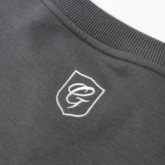 【富邦悍將】寬版電繡大學TEE(鐵灰_M-3XL)