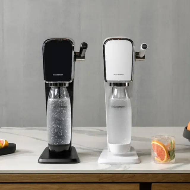 【Sodastream】ART 拉桿式氣泡水機-黑/白(加碼送1支鋼瓶 含原箱共2支鋼瓶)