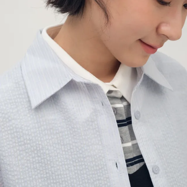 【plain-me】SAAKO 襯衫 女生襯衫 女上衣 條紋襯衫 泡泡紗袖口綁帶_SAA3338-261