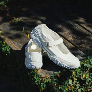 【FILA】#韓韶禧代言款 ECHAPPE MJ 中性瑪莉珍運動鞋-米(4-C105A-920)