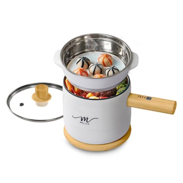 MOLIJIA魔力家 M17 MOLIJIA 魔力家 M17 電火鍋,專為2人家庭設計的多功能小電鍋,採用304不鏽鋼內鍋,安全耐用。配備強化玻璃蓋、蒸籠組及專用分離式底座,輕鬆實現煮食、蒸煮一體。尺寸精巧(31.8x18x24.5cm),重量僅1.54kg,500-600W功率快速加熱。支援110V/60Hz,提供白木紋、黑木紋、粉木紋、綠木紋四色選擇。中國製造,1年保固,BSMI R53615認證。完美適合小家庭或單身使用,節省空間又方便清潔。