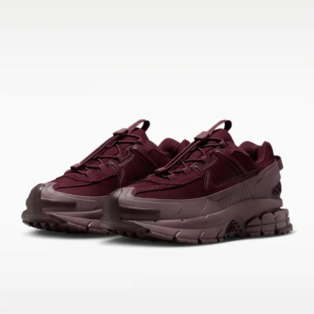 【NIKE 耐吉】W Zoom Vomero Roam 女 運動休閒鞋 防水 緩震 厚底 酒紅(HQ2181-500)