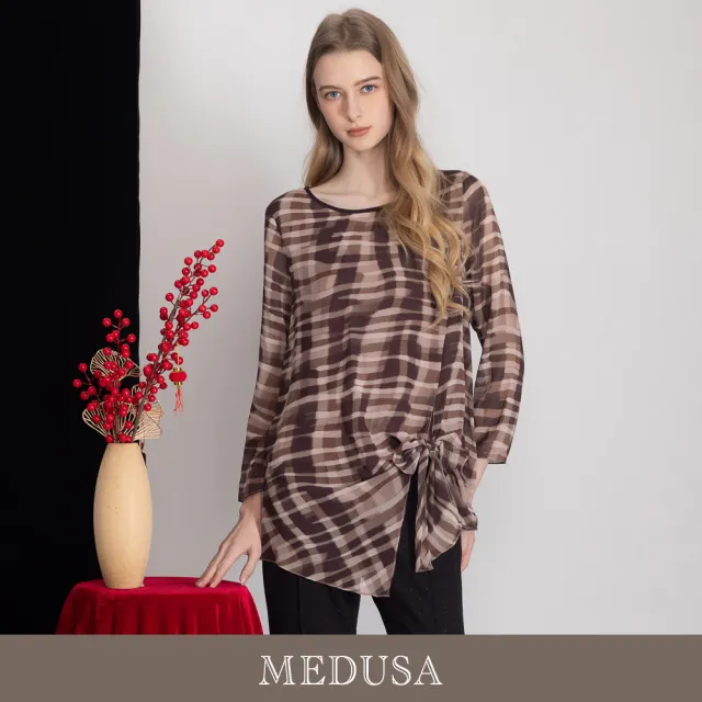 【MEDUSA 曼度莎】現貨-側綁結設計感格紋長版雪紡上衣（M-2L）｜長版雪紡上衣 女休閒上衣