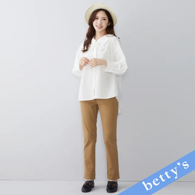 【betty’s 貝蒂思】點點蝴蝶結刺繡口袋休閒褲(卡其)