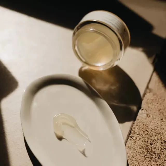 【MINIMALISTE】煥采亮膚修護面膜 溫和煥膚 提亮膚色 植萃亮采修護面膜（50 ml）