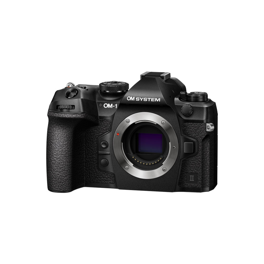  OLYMPUS 奧林巴斯 OM-1 Mark II 專業級 M4/3 無反相機，搭載 20MP 感光元件，支援 4K 高解析度錄影與 ISO 25600 以上高感光度表現。輕巧僅 401g~600g 重量，配備翻轉螢幕方便自拍與 vlog。內建機身防手震、10fps 高速連拍、場景模式、多種功能如 APP 遠端搖控與 WIFI 傳輸。適用 SD 記憶卡，臺灣總代理公司貨，提供 1 年完整保固，適合攝影愛好者與專業使用者。 