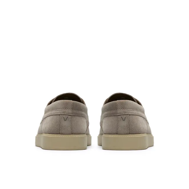 【Clarks】男鞋 Lockford Boat真皮時尚舒適船型鞋 帆船鞋 休閒鞋(淺灰色)(CLM86610C)