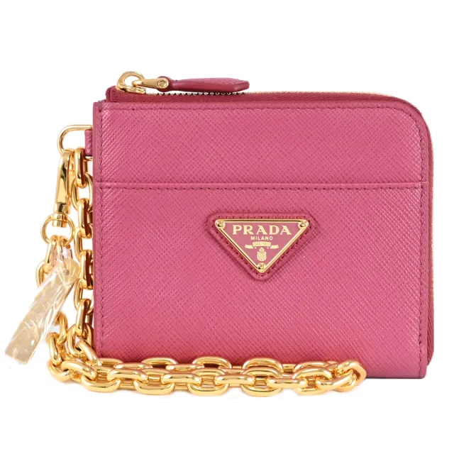 【PRADA 普拉達】簡約三角LOGO鍊條掛飾鈔票零錢包短夾(桃粉)