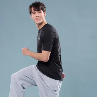 【NAUTICA】官方旗艦 男裝 COMPETITION 品牌膠印彈力短袖T恤(黑色)