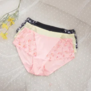 【EASY SHOP】短今同款-Miss Audrey-戀戀花開-甜美浪漫低腰平口內褲(任選一色)