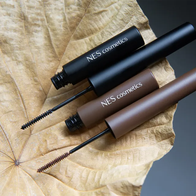 【NES cosmetics 恩藝偲】不暈不塌極細防水睫毛膏(超長時效抗暈抗塌)