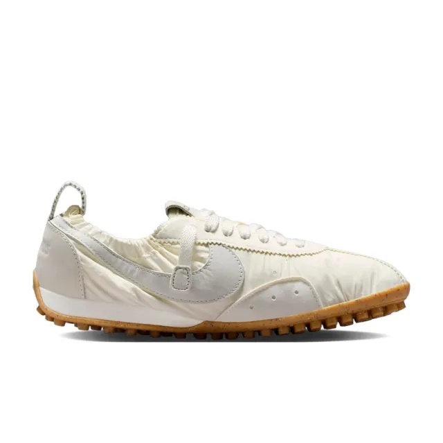 【NIKE 耐吉】Jacquemus x W Nike Moon Shoe SP 奶油白 芭蕾風 復古 跑鞋 休閒鞋 女鞋 HV8547-002