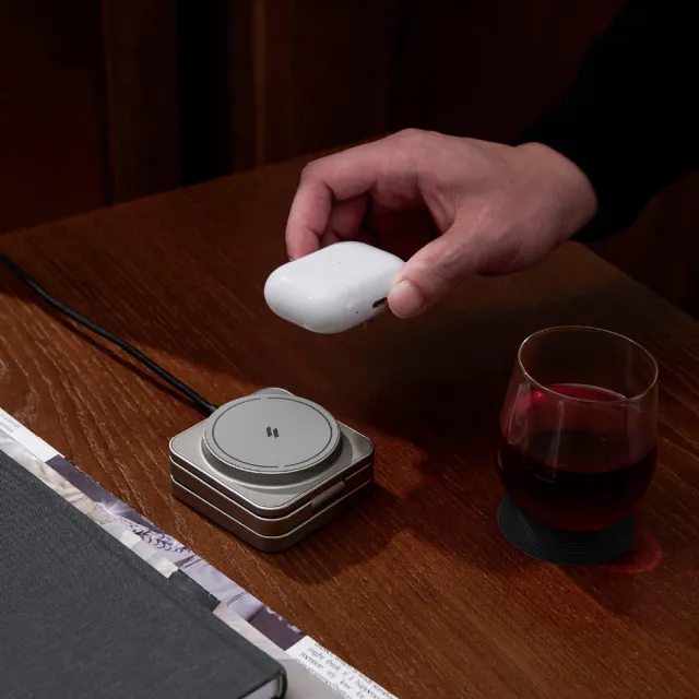 【ADAM 亞果元素】Mag 3 Ultra Qi2.2 25W 折疊式三合一無線充電座(無線/Magsafe)