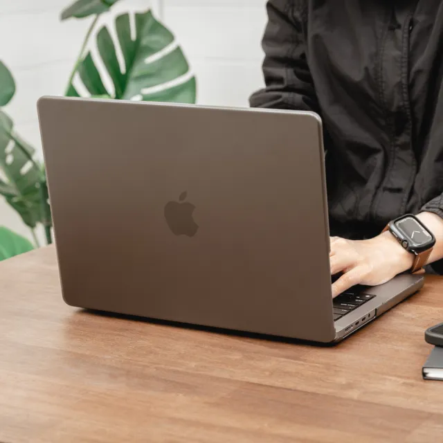 【SwitchEasy】MacBook Pro 16吋 NUDE筆電保護殼(支援最新2026 MacBook Pro 16吋(M5))