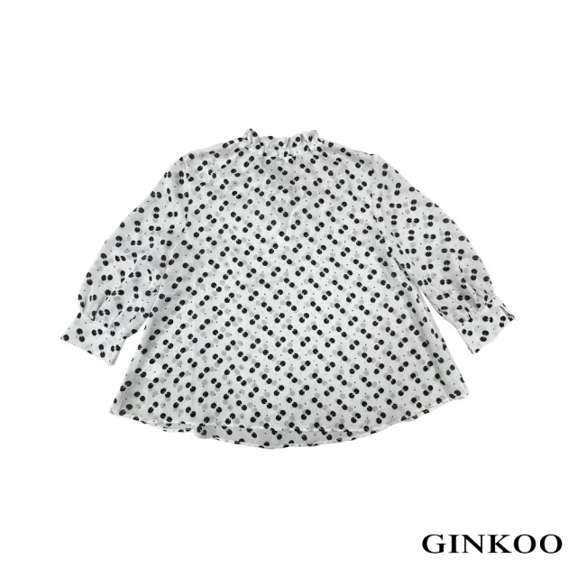 【GINKOO 俊克】黑白點印花荷葉綁帶七分袖上衣