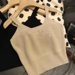 【Uicy】韓版舒適條紋針織背心 小可愛背心衣服女裝上衣 V330