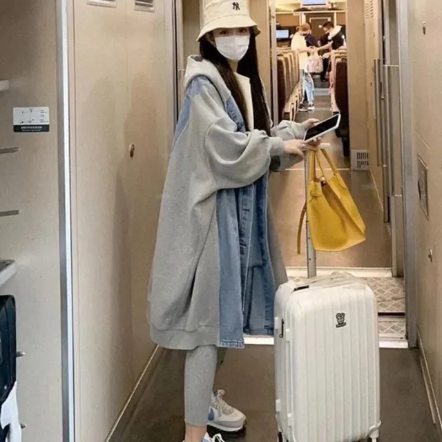 【Uicy】韓版休閒寬鬆拼接連帽牛仔外套 外套防曬外套女裝 J289