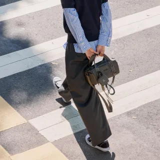 【PORTER INTERNATIONAL】圓筒輪廓ROLLIN手提包-M(灰)