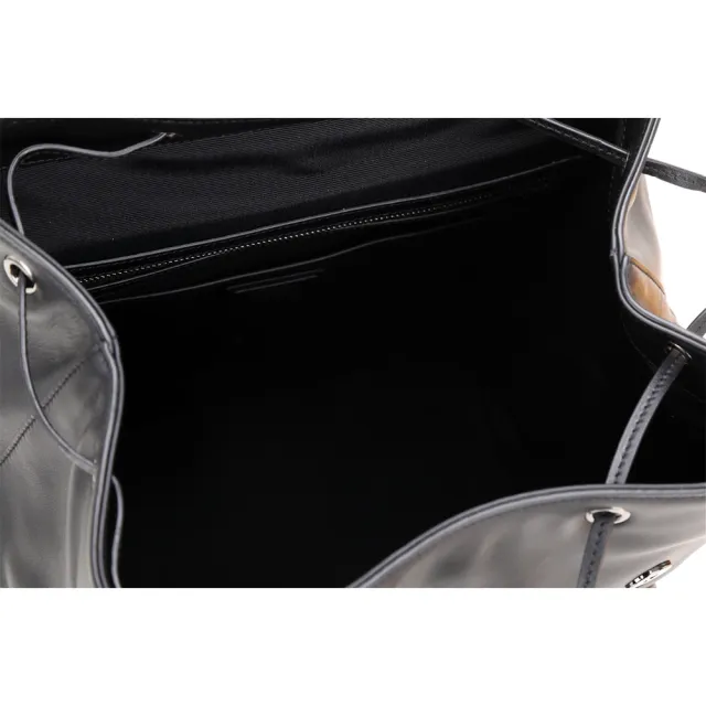 【TOD’S】TODS Timeless 中型 T字釦飾壓紋小牛皮翻蓋束口後背包-黑色(義大利手工皮革)