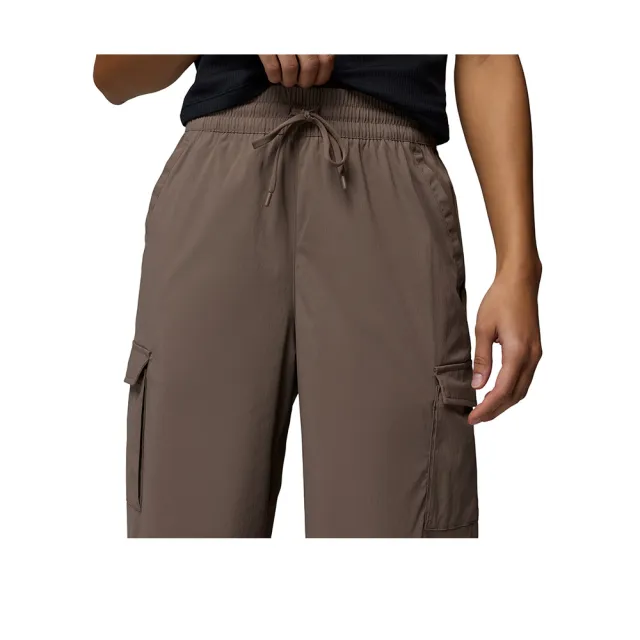 【Columbia 哥倫比亞】女款-涼感寬版長褲-Chill Creek™ Cargo Pant-鐵灰棕(UAR08630IT/KS)