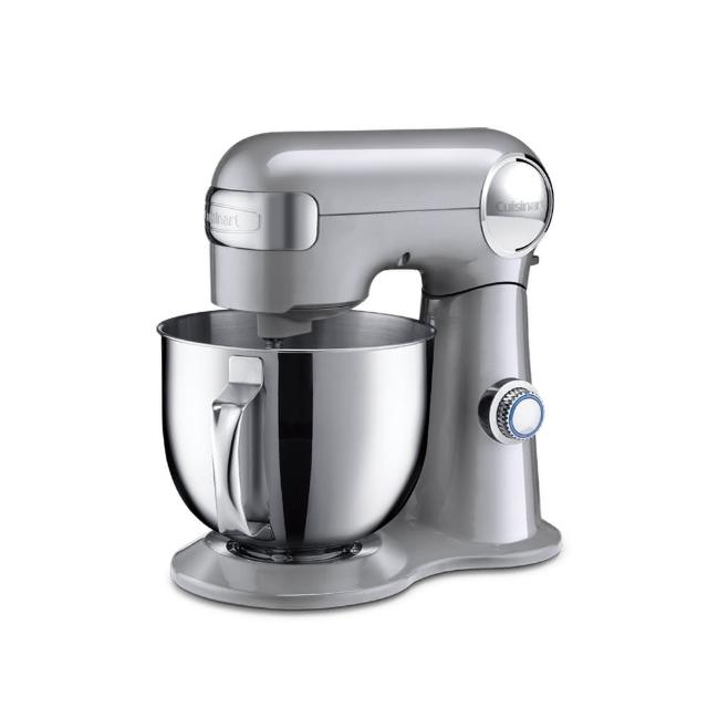  Cuisinart 美膳雅 SM-50BCTW 立體攪拌機，5.5L 大容量設計，適閤家用烘焙愛好者。搭載 350W 強力馬達，輕鬆處理麵團與蛋糕，傾斜頭設計方便操作。附多款配件，2 年保固保障品質，是廚房必備電器。 