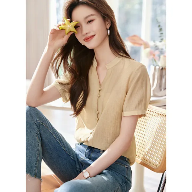 【ALLK 歐楷】新品上架 排釦造型上衣 淺黃色 尺寸L-XXL/中大尺碼/涼爽/透氣