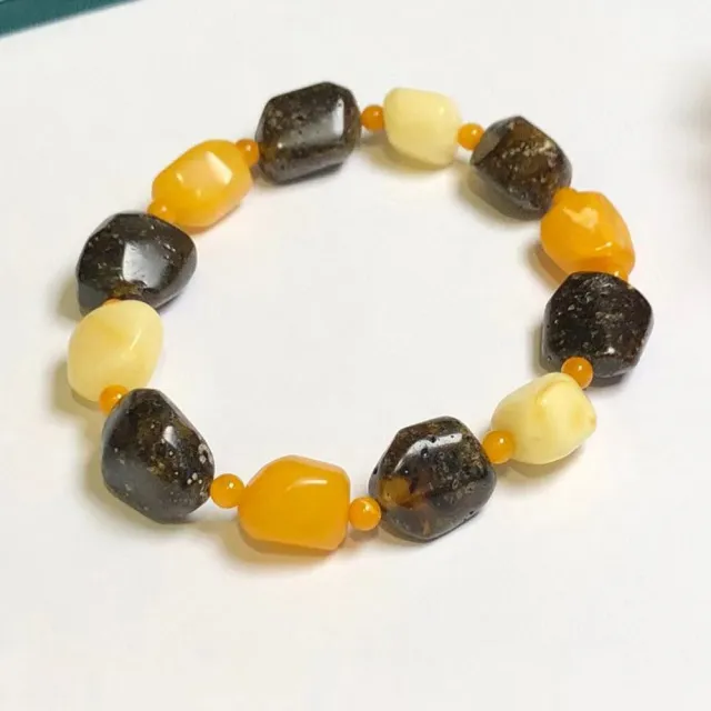 【勝弘珠寶】波羅的海白花蜜蠟藥珀隨形手串