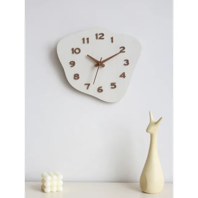 【2026】掛壁時鐘推薦ptt》10款高評價人氣品牌排行榜 | 好吃美食的八里人