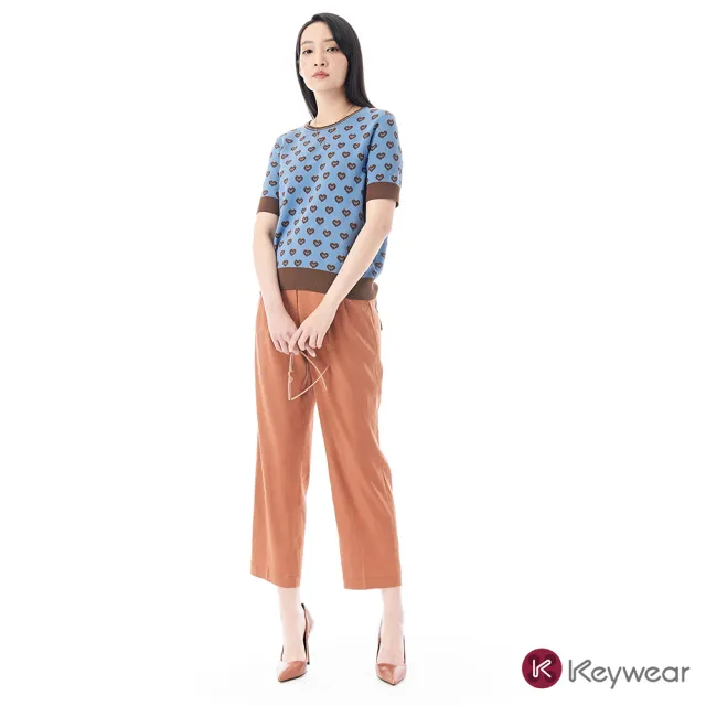 【KeyWear 奇威名品】親膚愛心短袖針織上衣